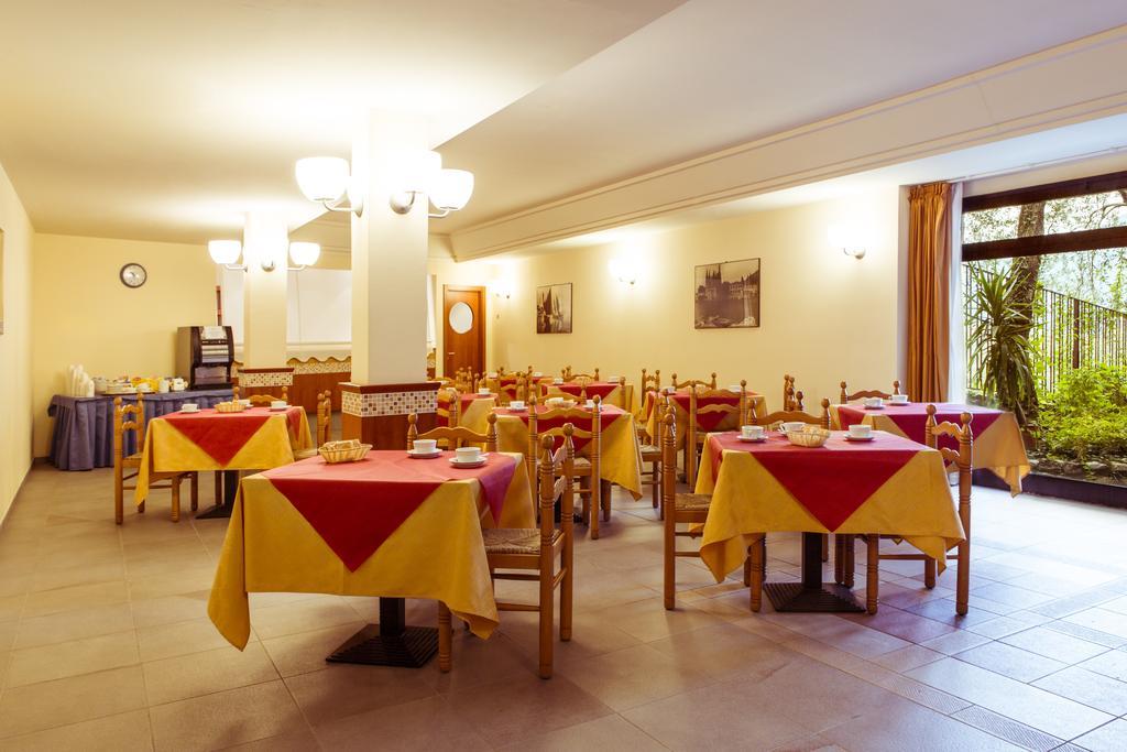 Hotel Ilma Lake Garda Resort Limone sul Garda Zewnętrze zdjęcie